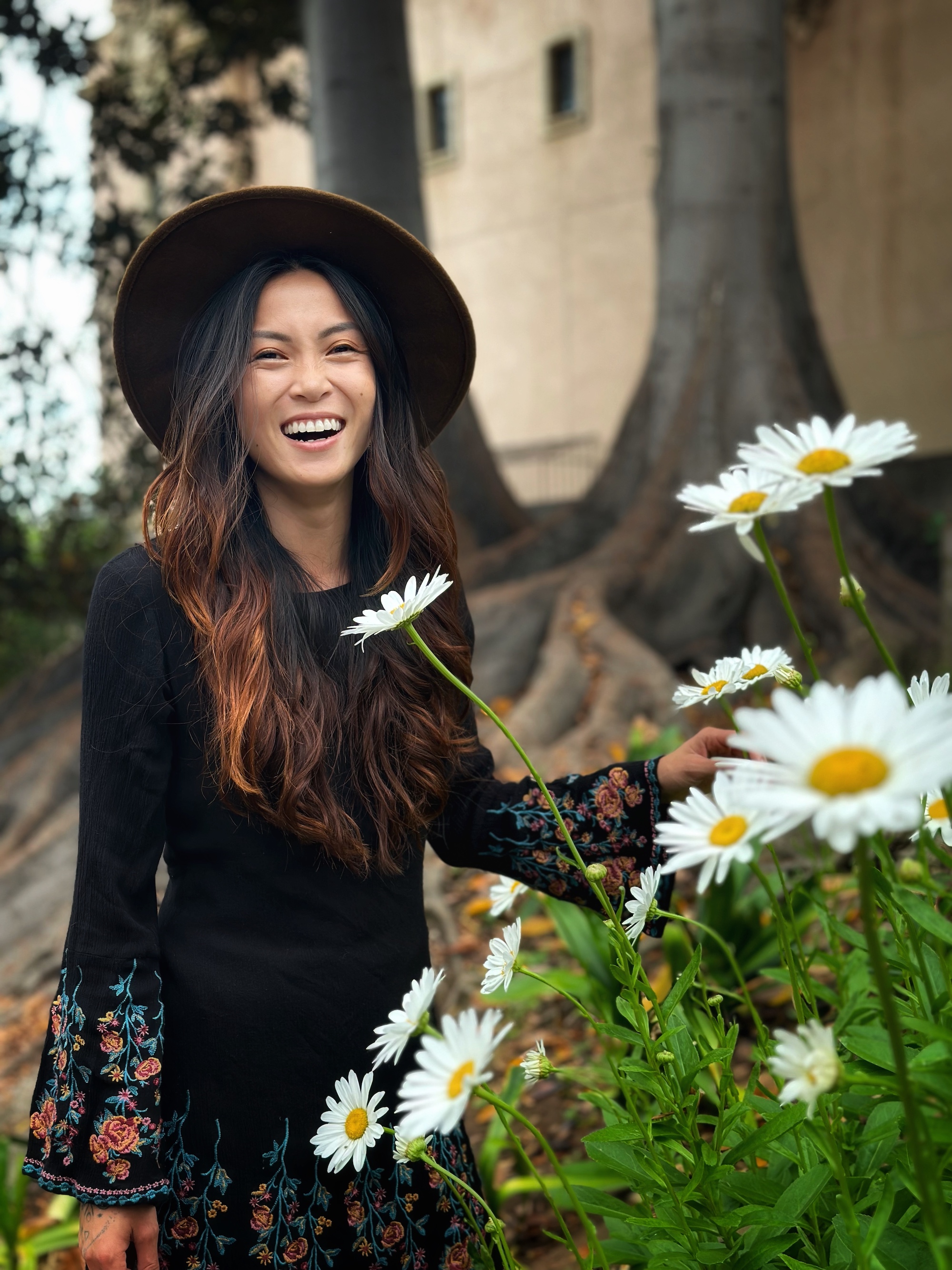 Dr. Linh