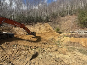 {{ custom_values.service_4 }} in {{custom_values.area_7})