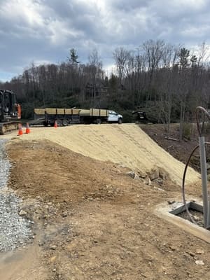 {{ custom_values.service_1 }} in {{custom_values.area_3})