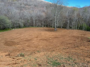 {{ custom_values.service_2 }} in {{custom_values.area_7})