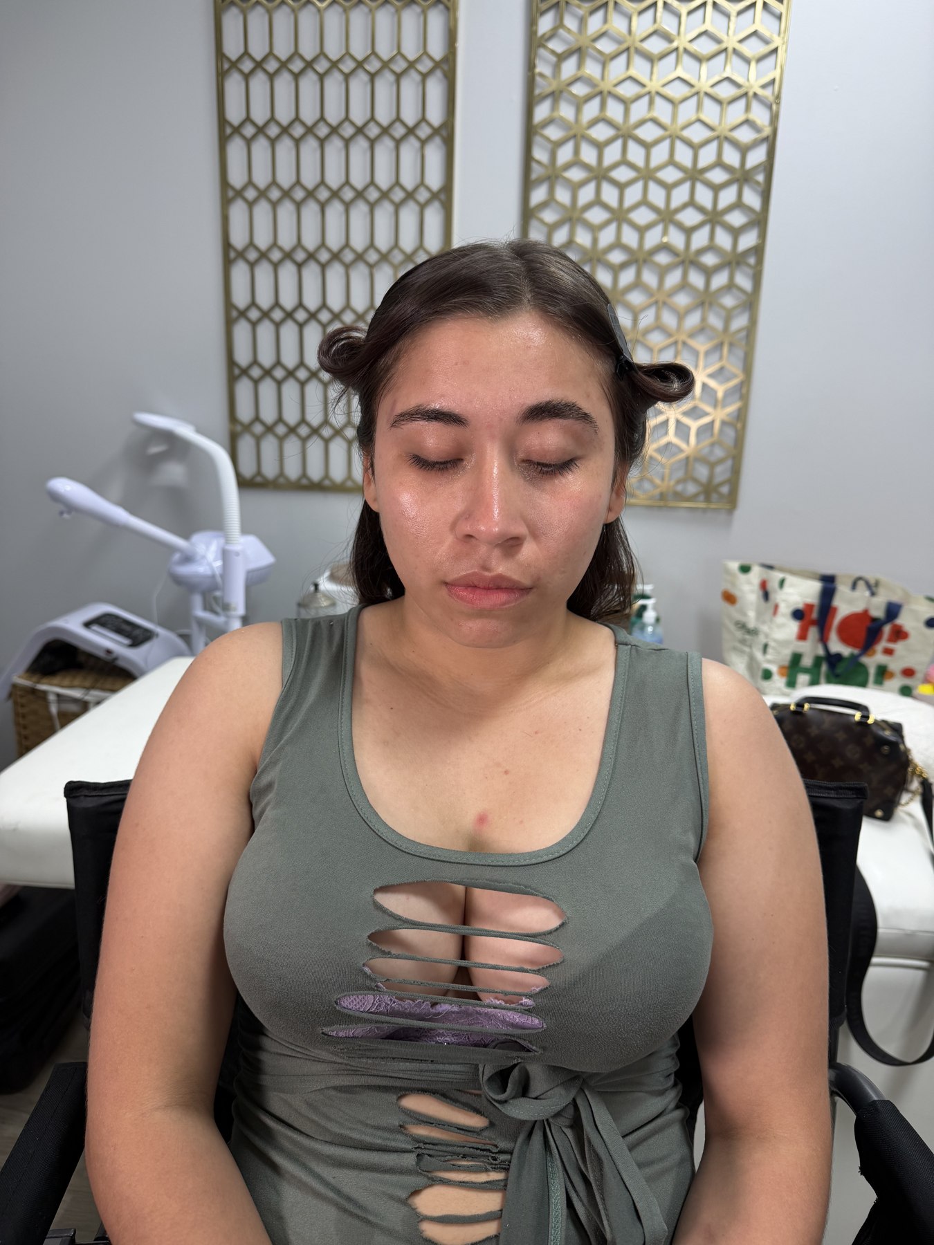 Before makeup, look 4