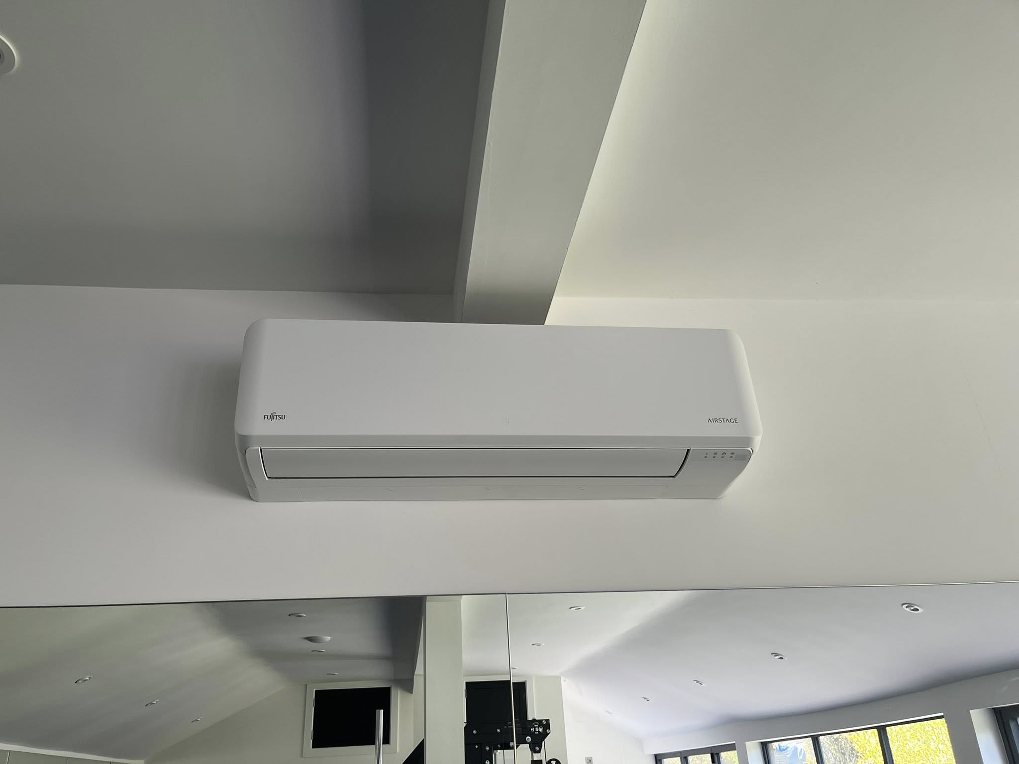 wall mounted wall mounted