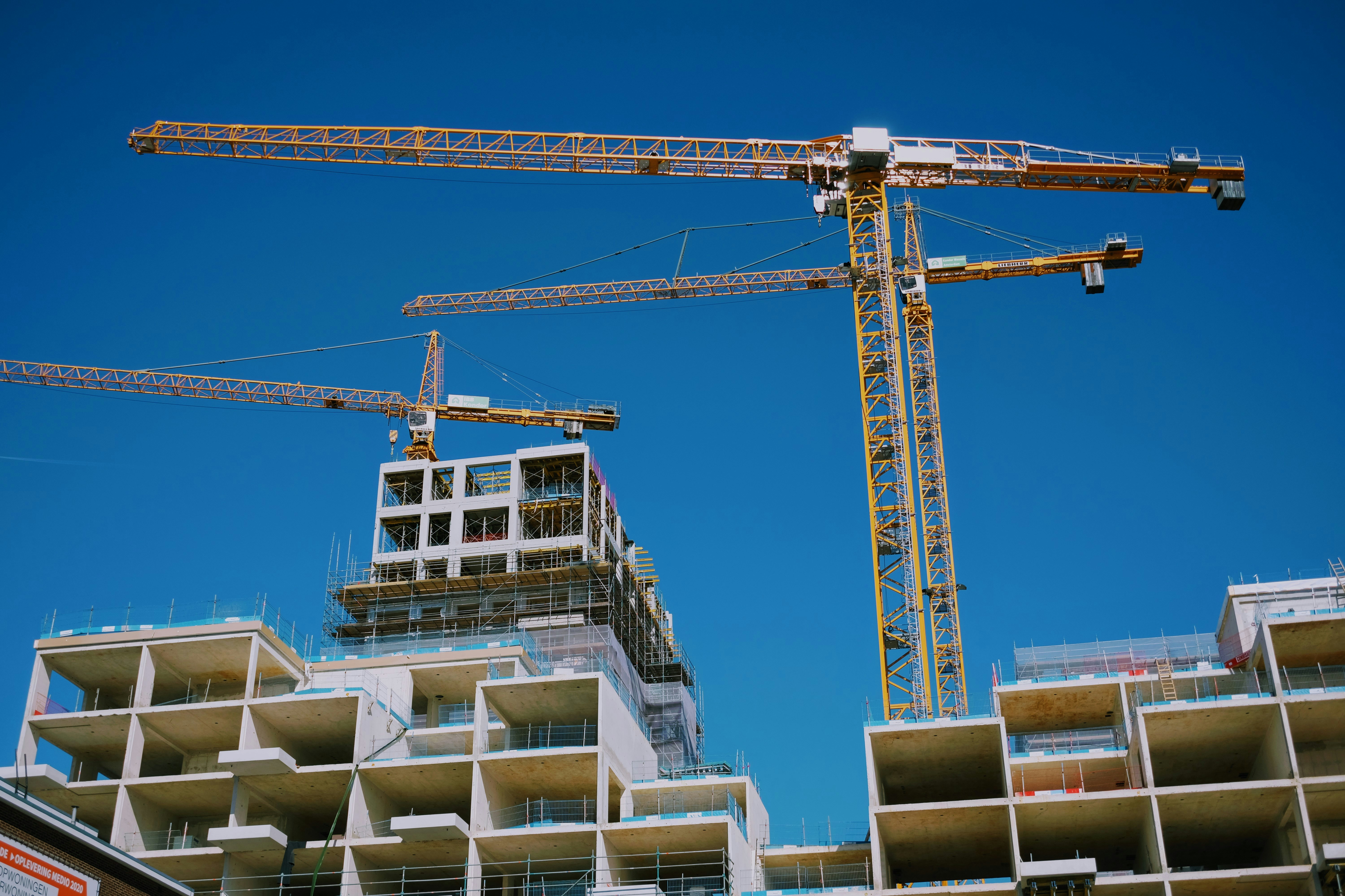 luxury building contractors luxury building contractors