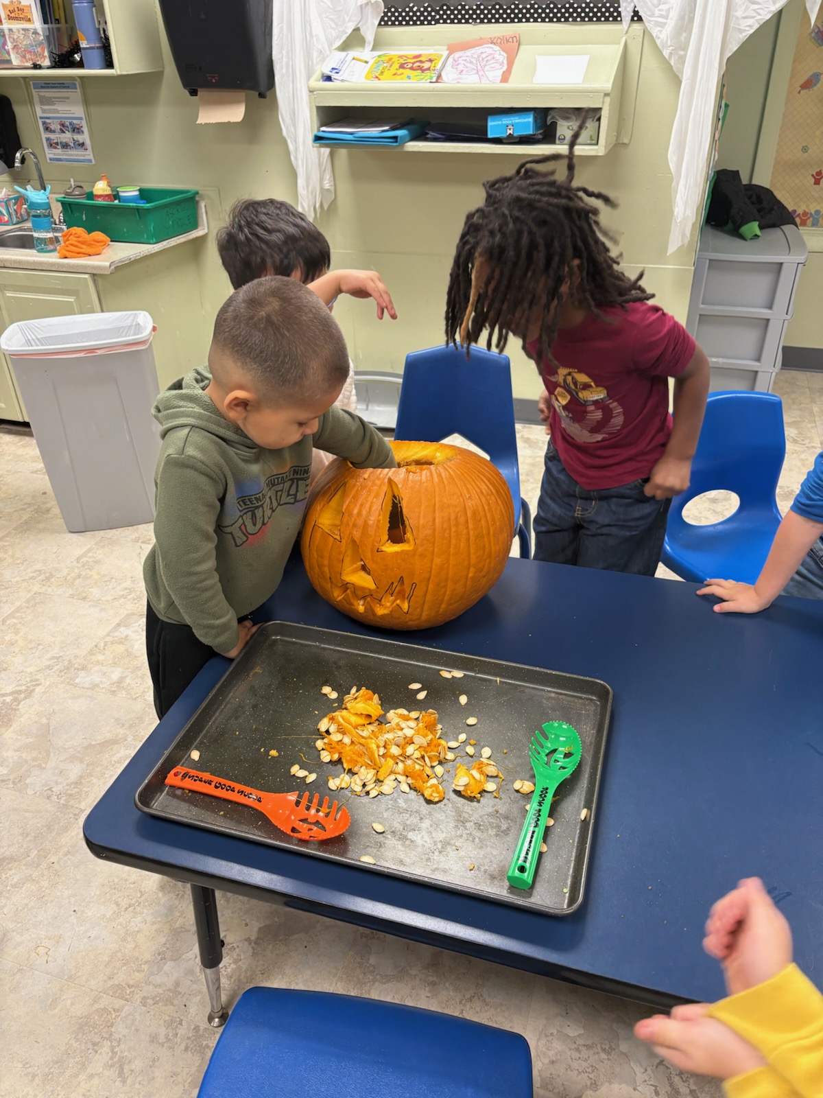 Little Star Learning Center children learning