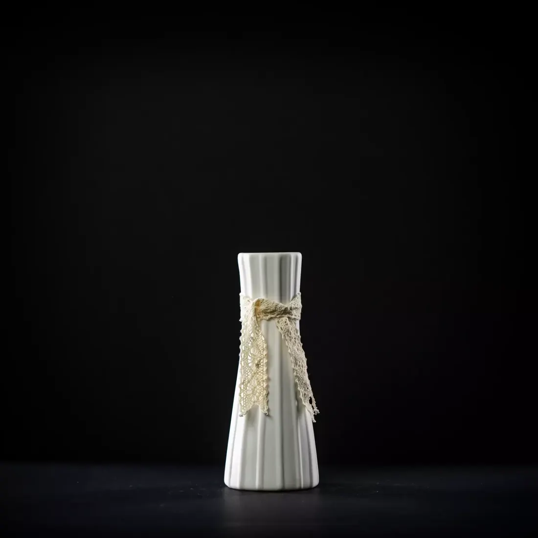 Cybele – porcelain vase