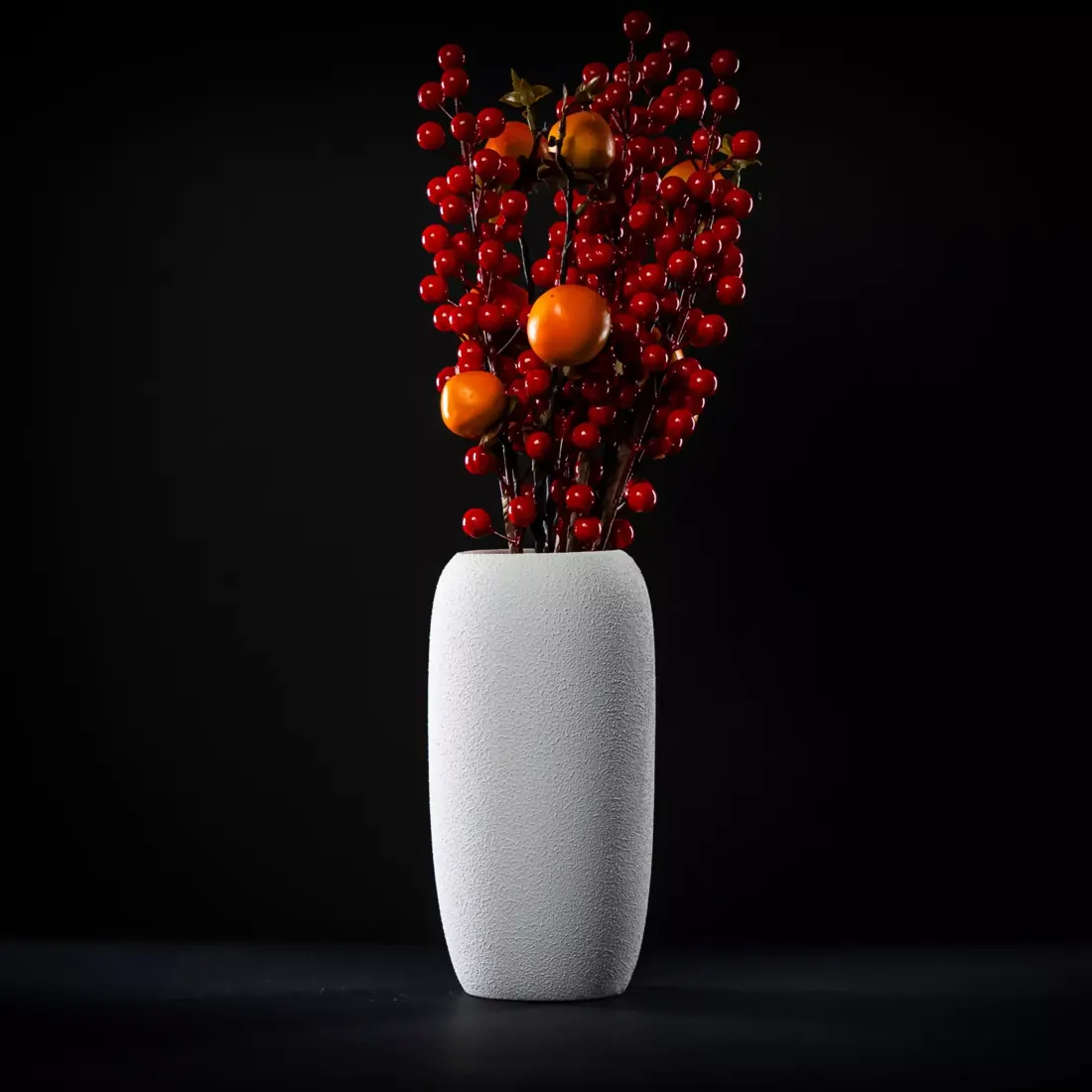 Persefona – vase with arrangement
