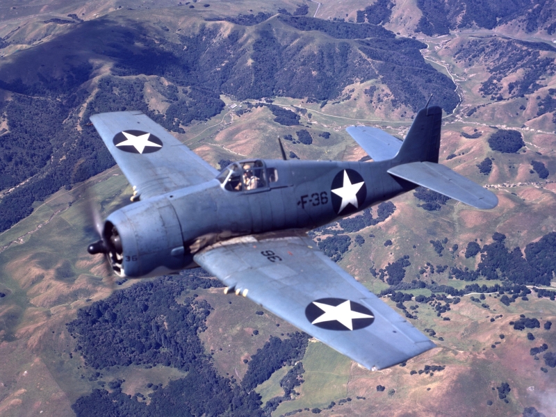 86-inch Ziroli F8F Bearcat giant-scale RC warbird in flight