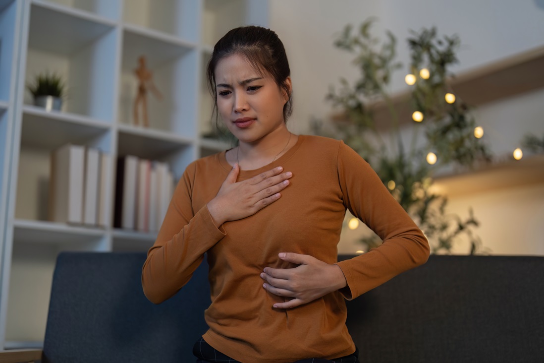 Bile Reflux vs Acid Reflux: What's the Difference & Why It Matters