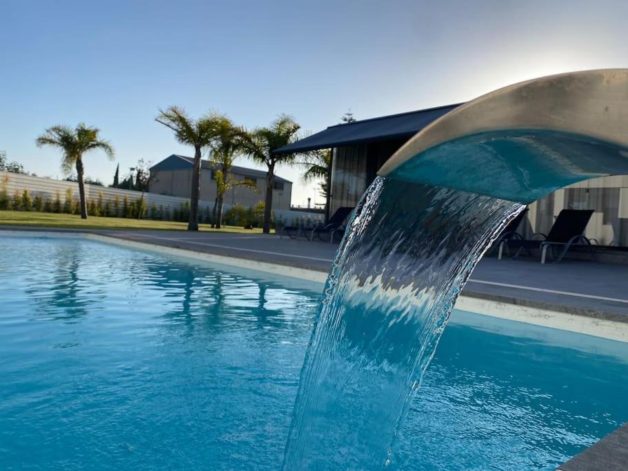 Detalle piscina Villa Romance