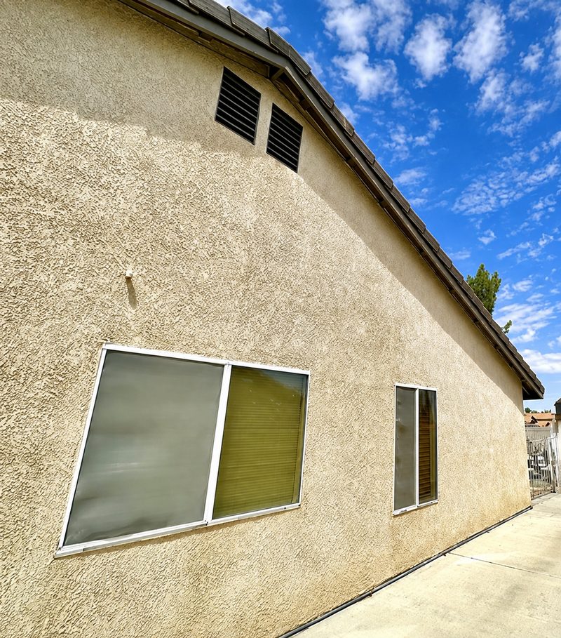 Exterior &mdash; right side before renovation, Honeybear Ln.