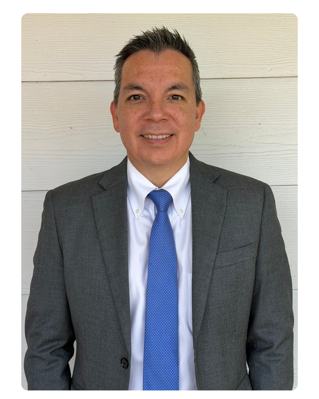 Pastor Enrique Reyes
