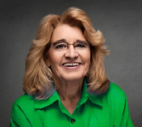 Laura Wagenknecht, MSW, CEC, Founder and CEO of Mosaic Business Consulting