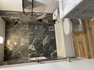 {{ custom_values.service_3 }} in {{custom_values.area_3})