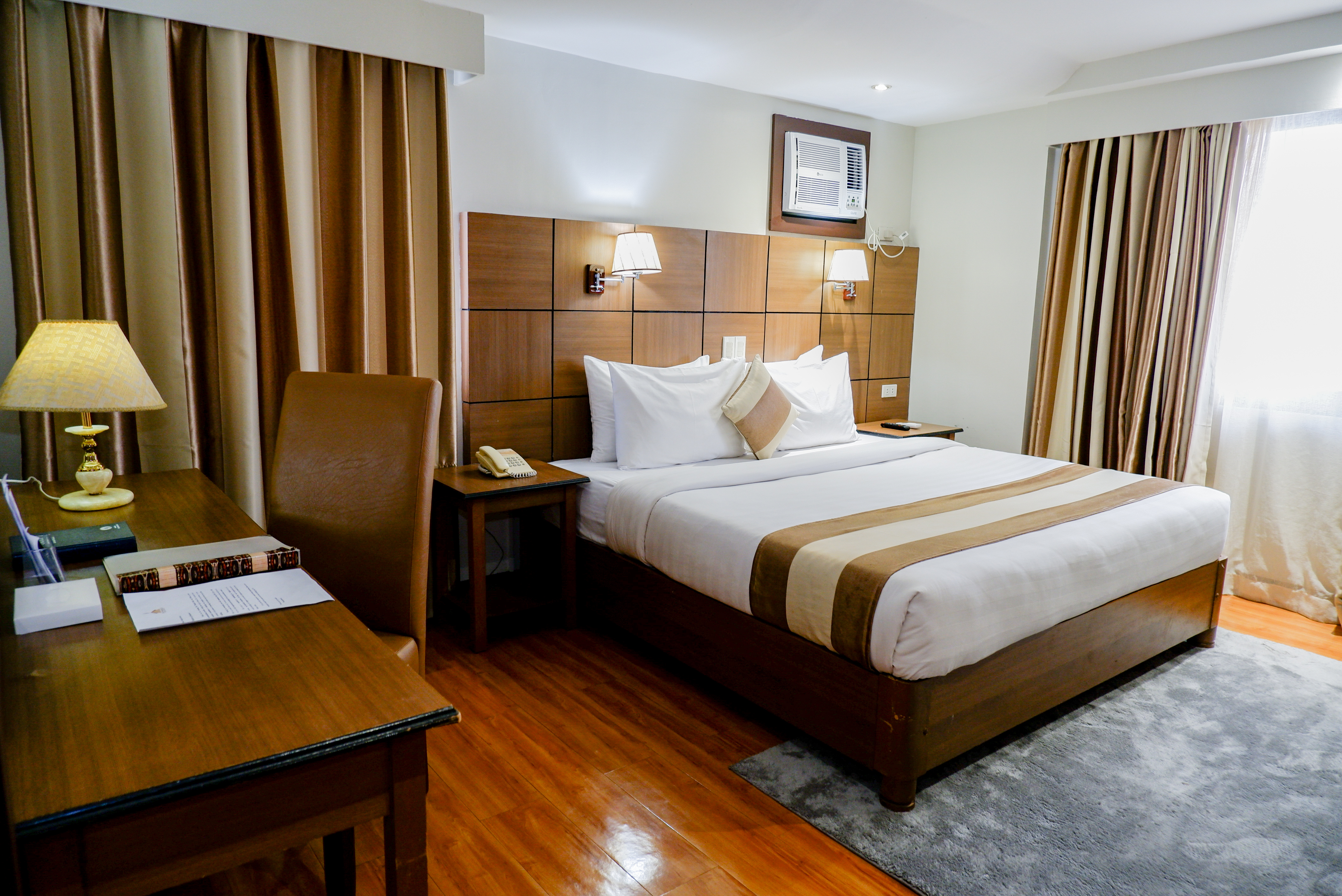 Executive Suite Single Occupancy - View 1