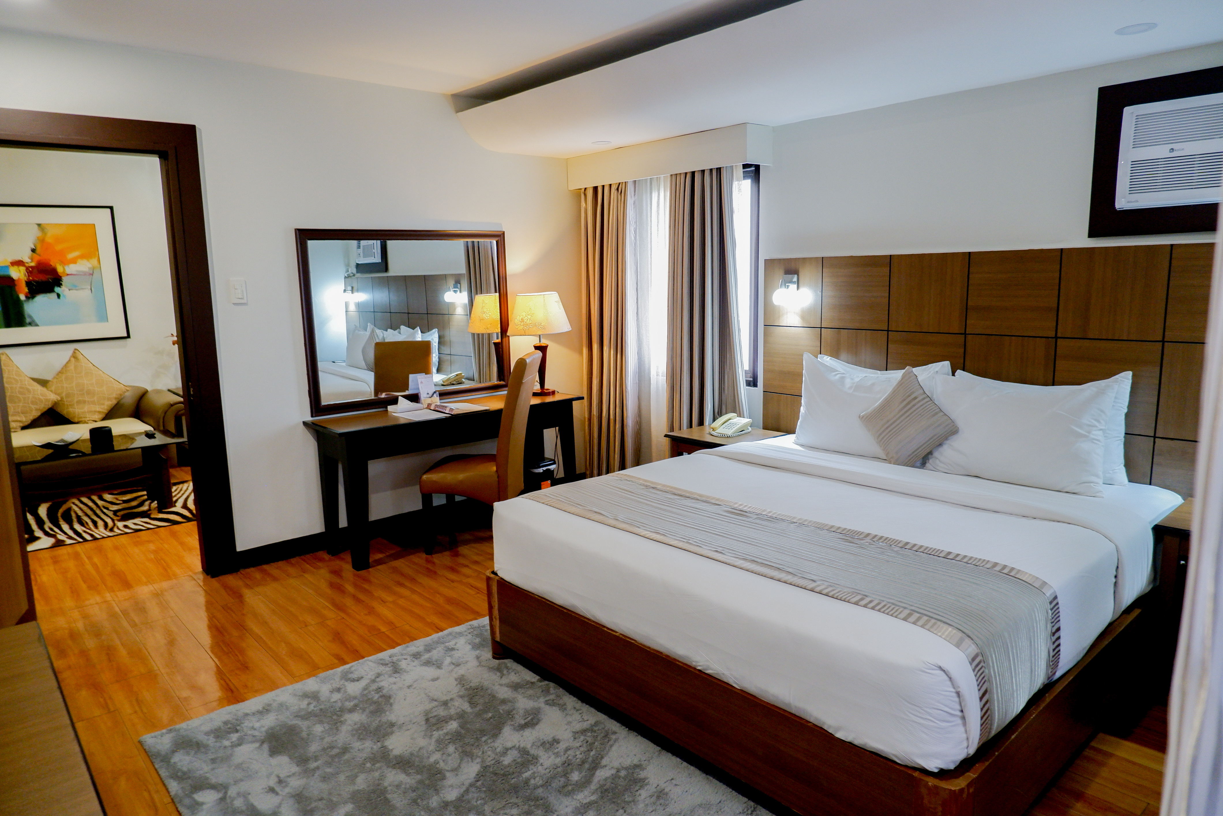 Junior Executive Suite Single Occupancy - View 4