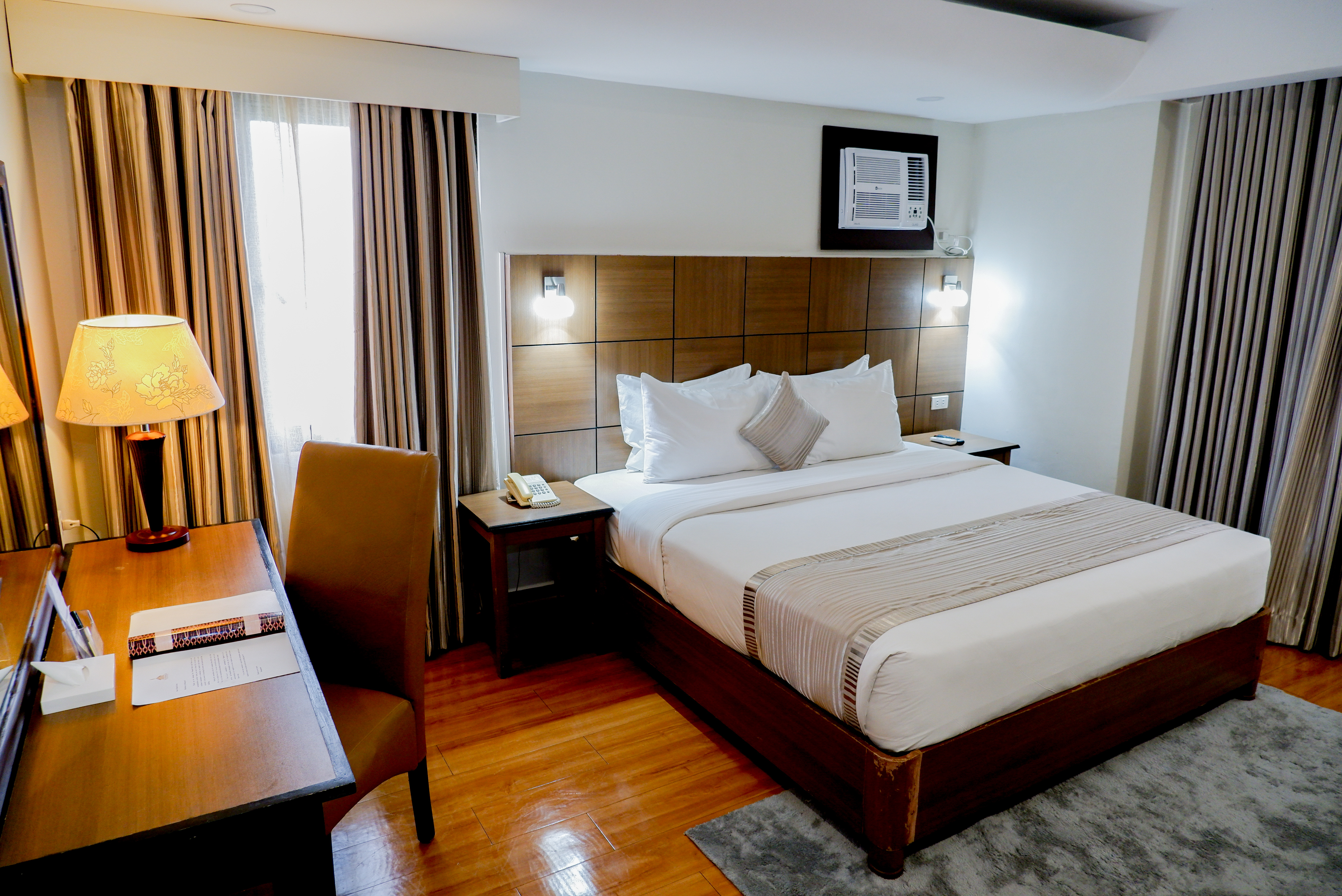Junior Executive Suite Single Occupancy - View 5