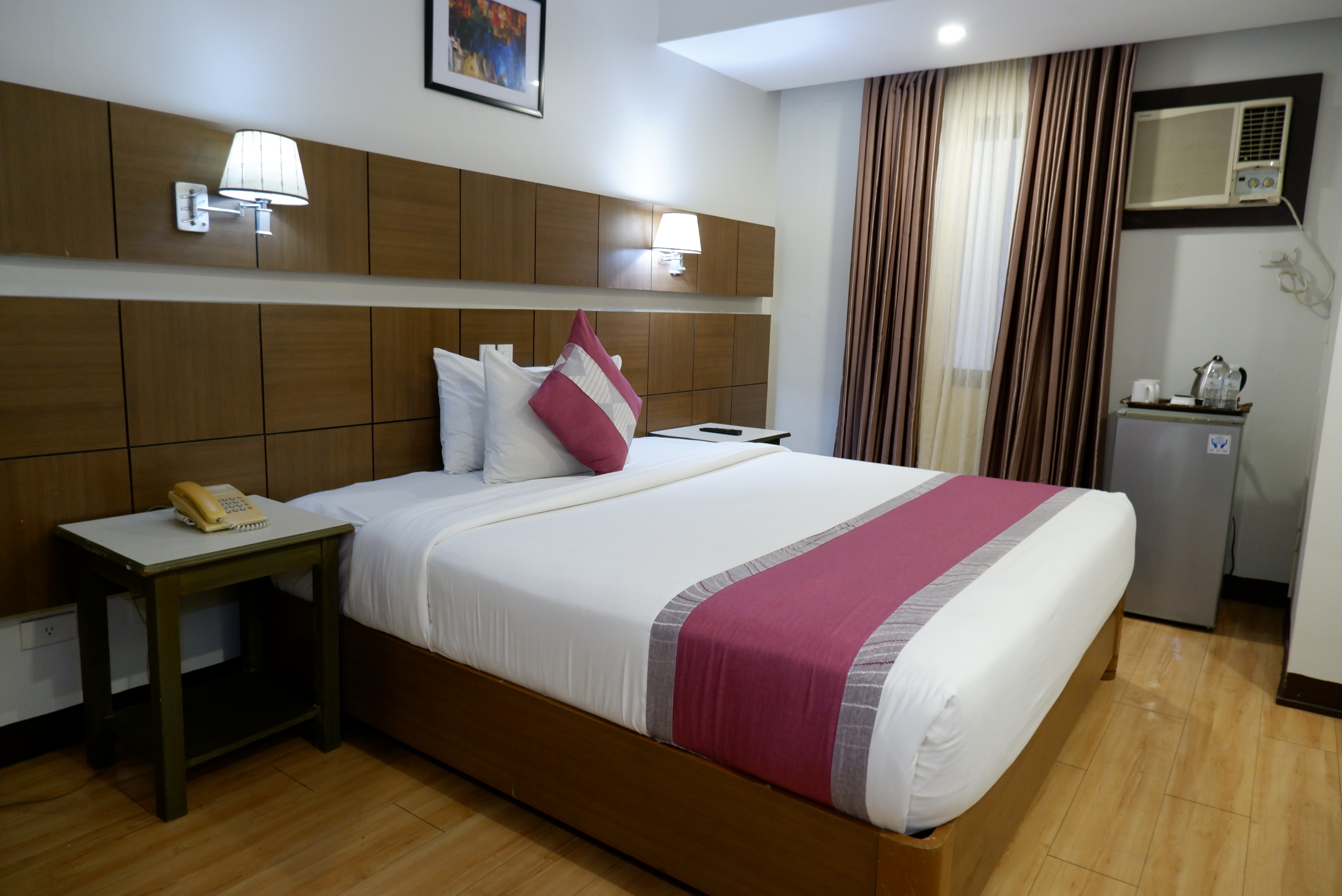 Superior Room Single Occupancy - View 1