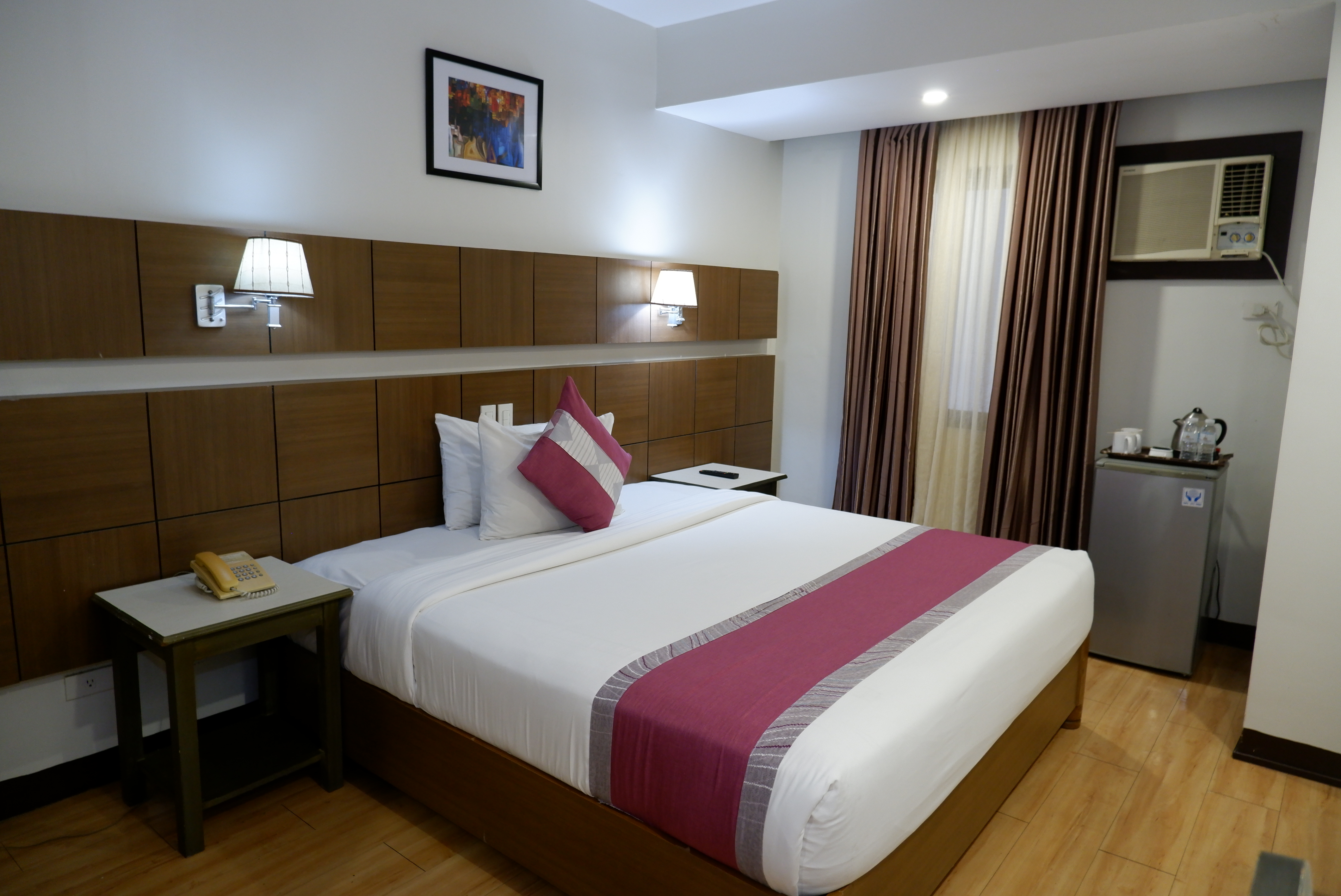 Superior Room Single Occupancy - View 5