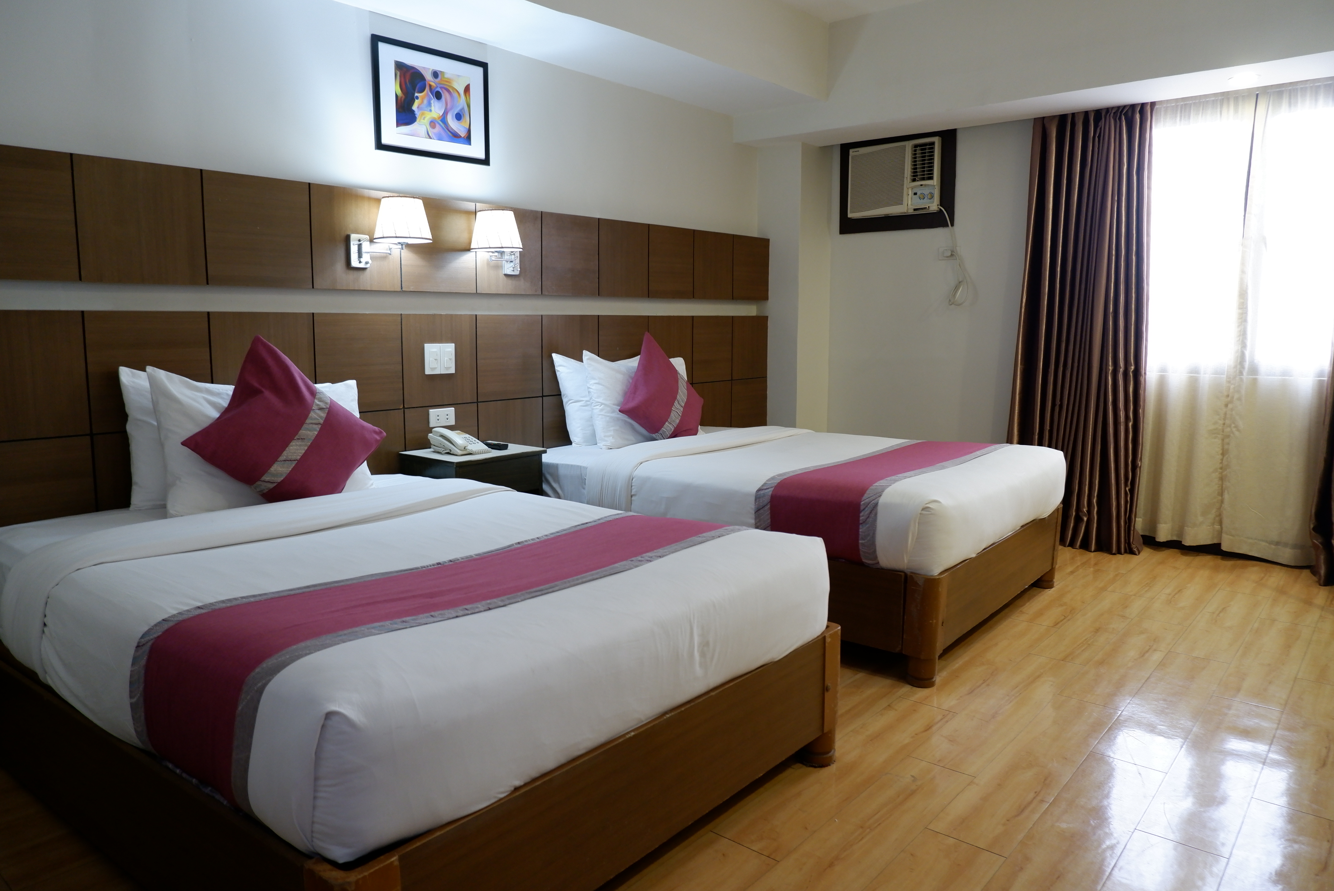 Superior Room Twin - View 2