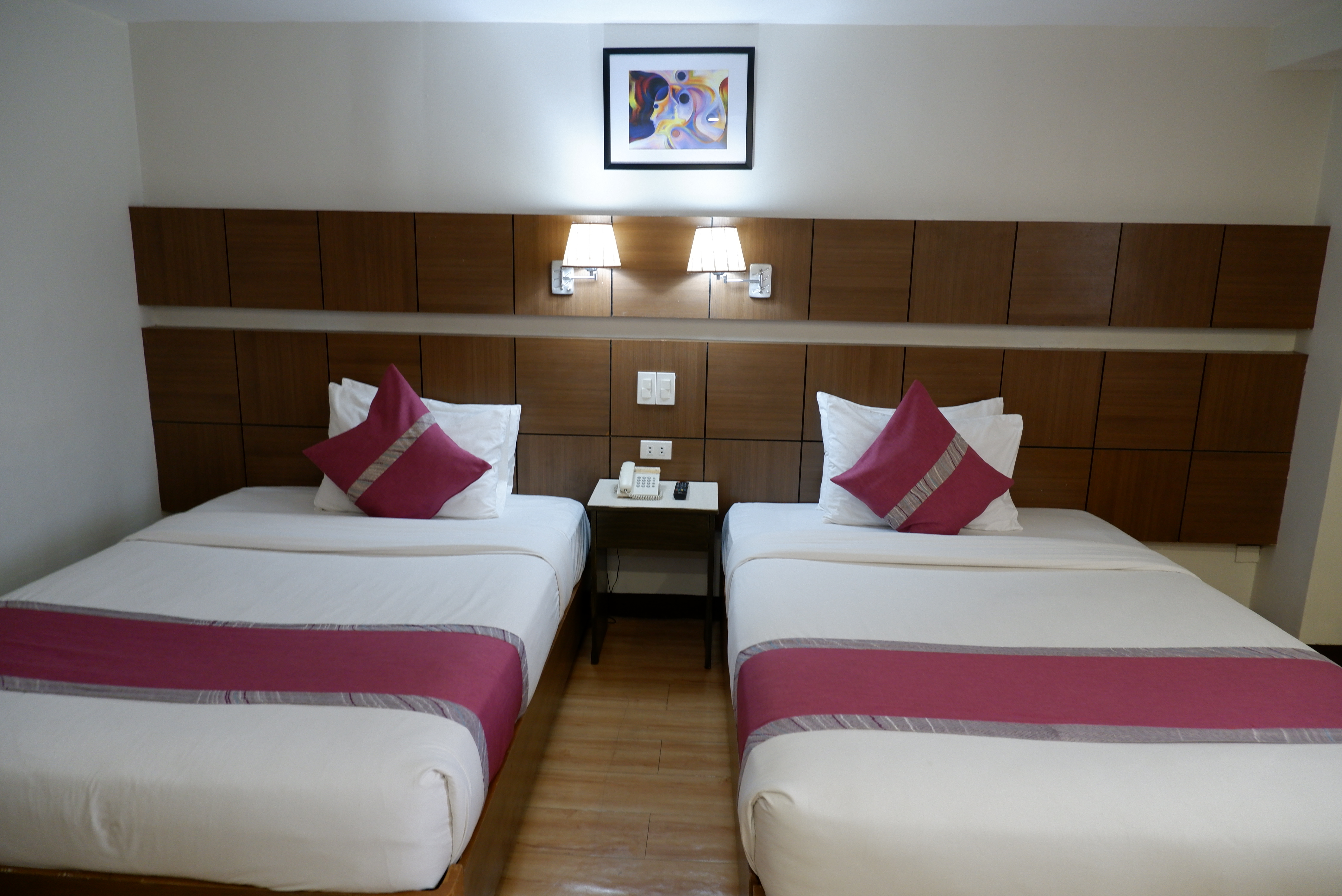 Superior Room Twin - View 4