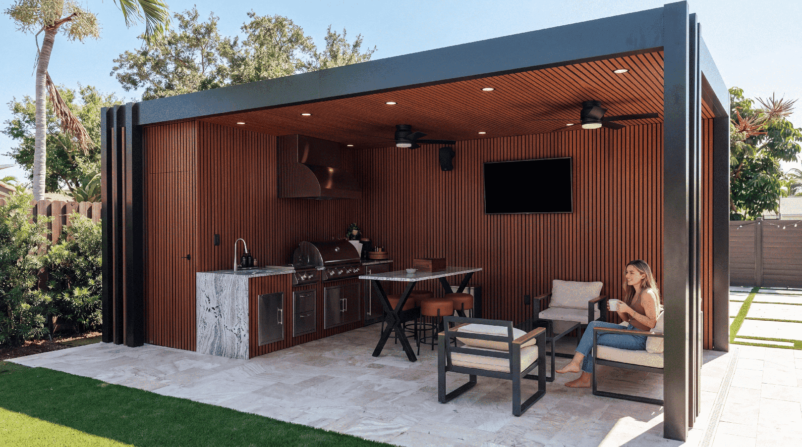 Modern Luxury Outdoor Patio