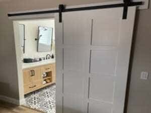 {{ custom_values.service_1 }} in {{custom_values.area_3})