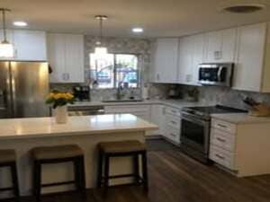 {{ custom_values.service_3 }} in {{custom_values.area_3})