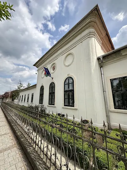 Városháza, Dunaharaszti