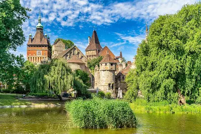Vajdahunyad vára, Budapest