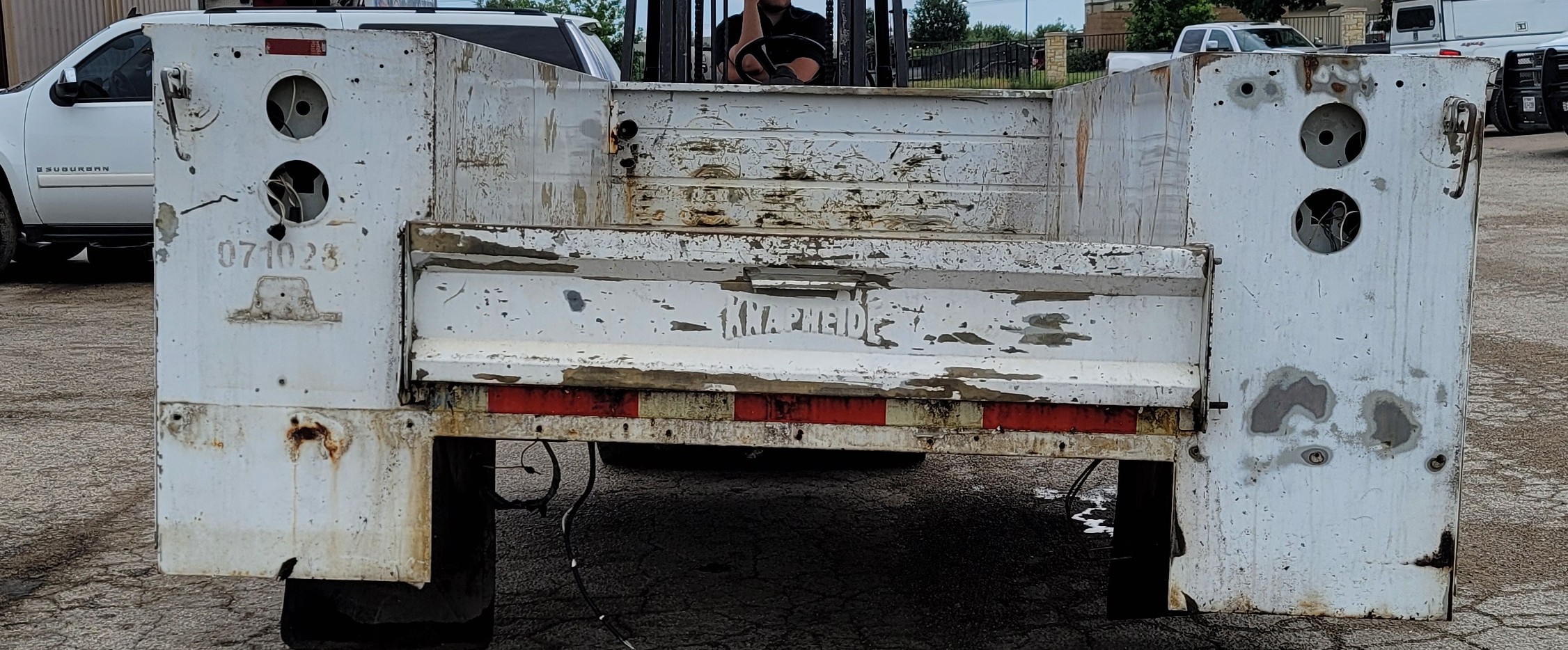 Longhorn Upfitters Used Service Body Take-Off