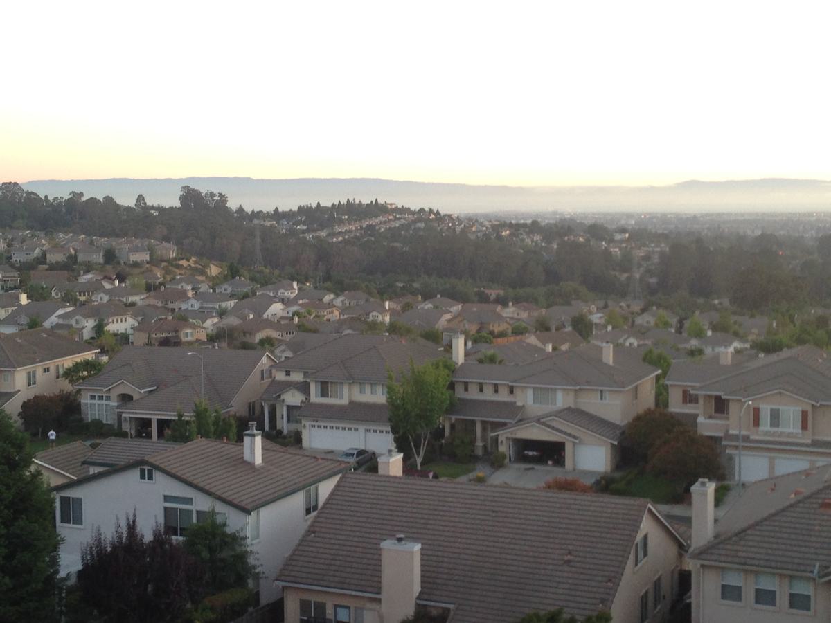 Hillside homes in Castro Valley at dusk