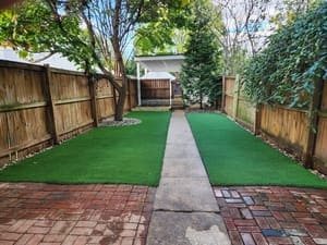 {{ custom_values.service_4 }} in {{custom_values.area_5})