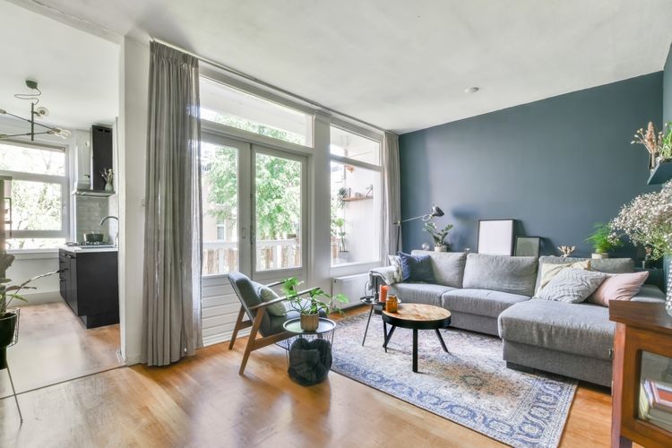 Living area cleaning service in Rancho Cucamonga