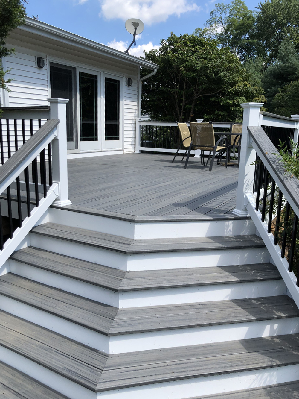 Deck Designing Company Near me