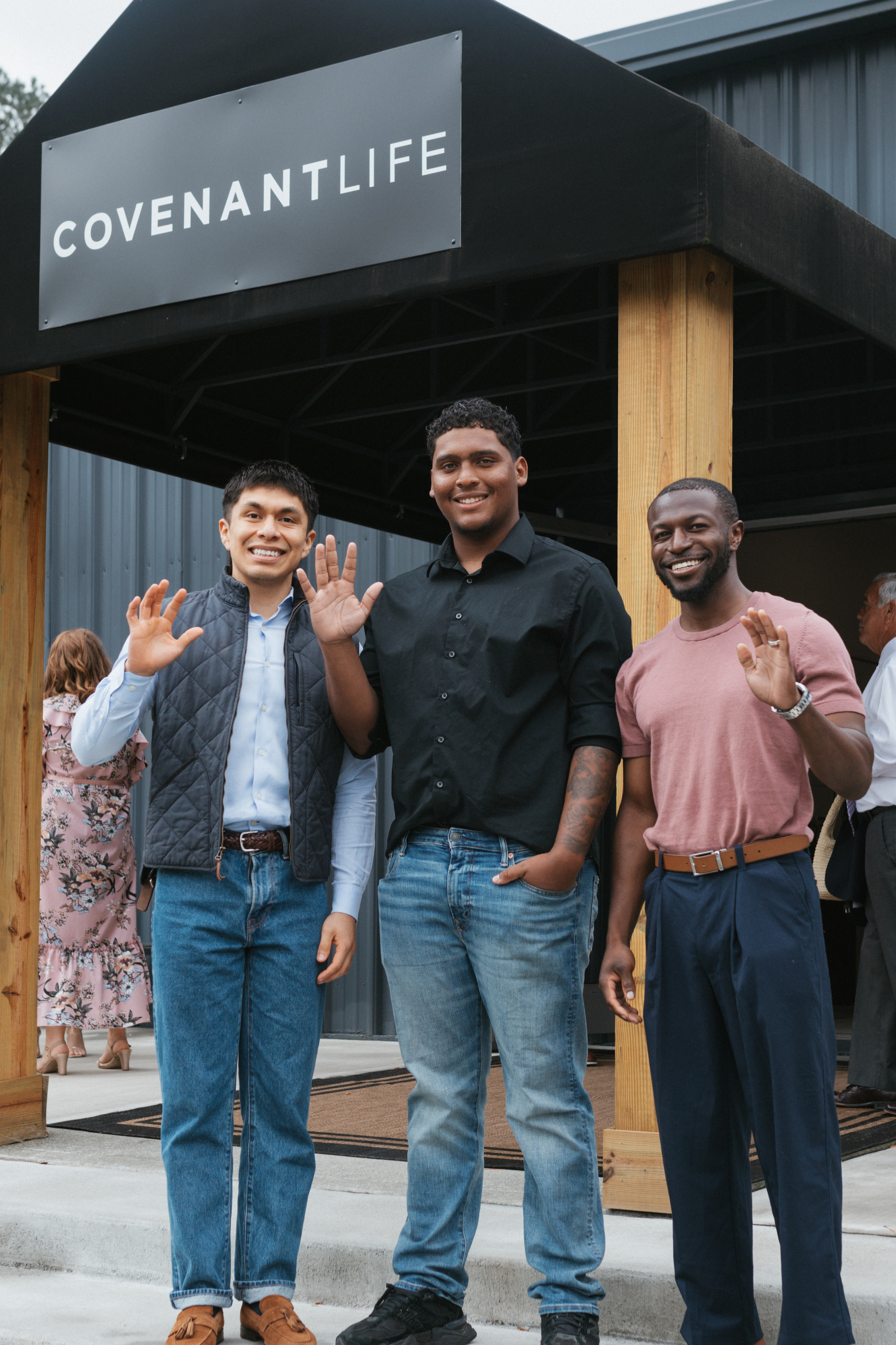 The Akers family — Covenant Life pastors