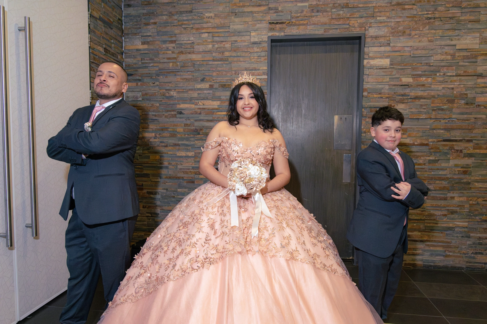 Mia's quinceañera, photograph 10