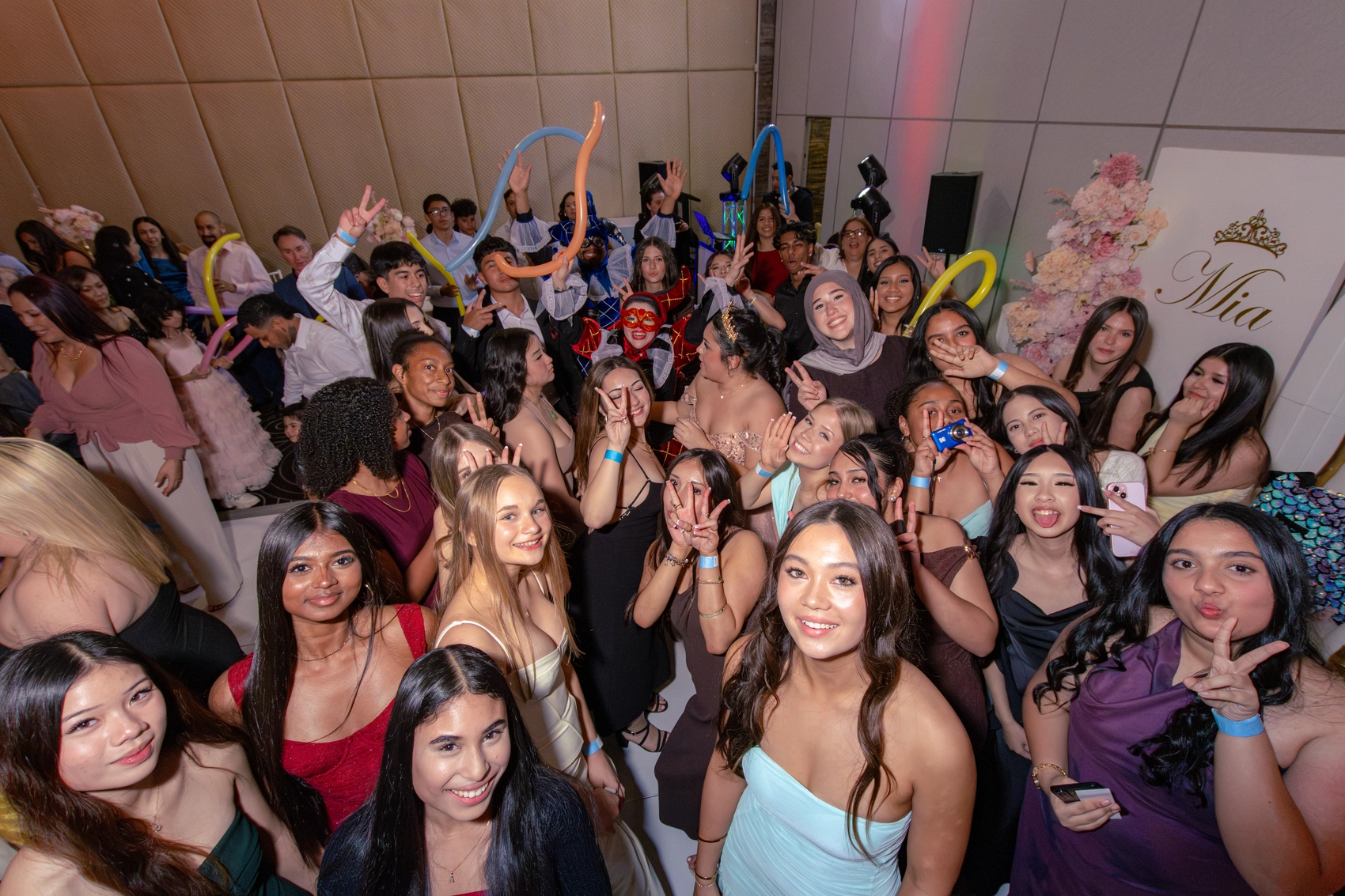 Mia's quinceañera, photograph 37