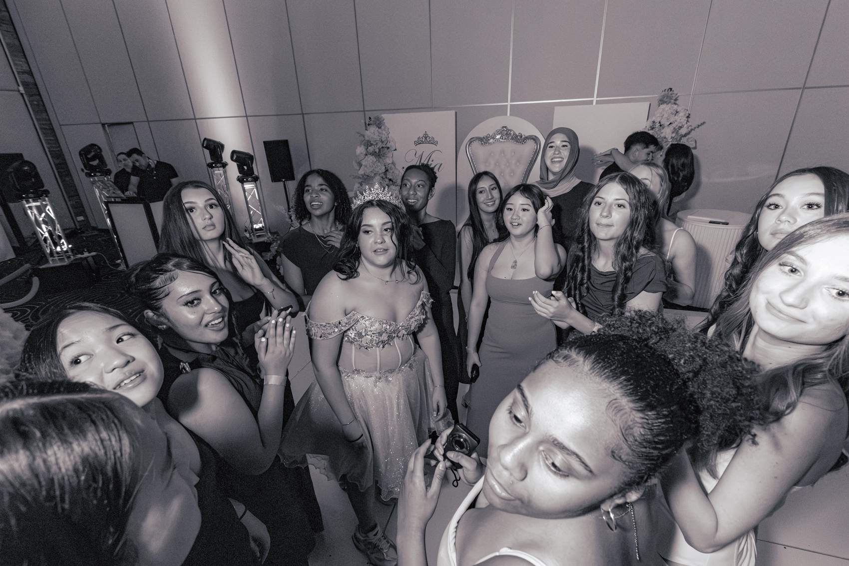 Mia's quinceañera, photograph 47