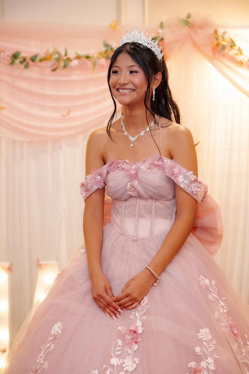 Leia's quinceañera, photograph 21