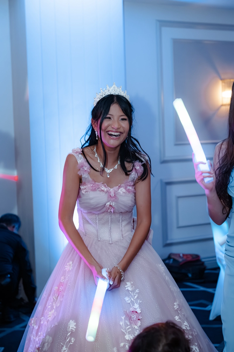 Leia's quinceañera, photograph 30