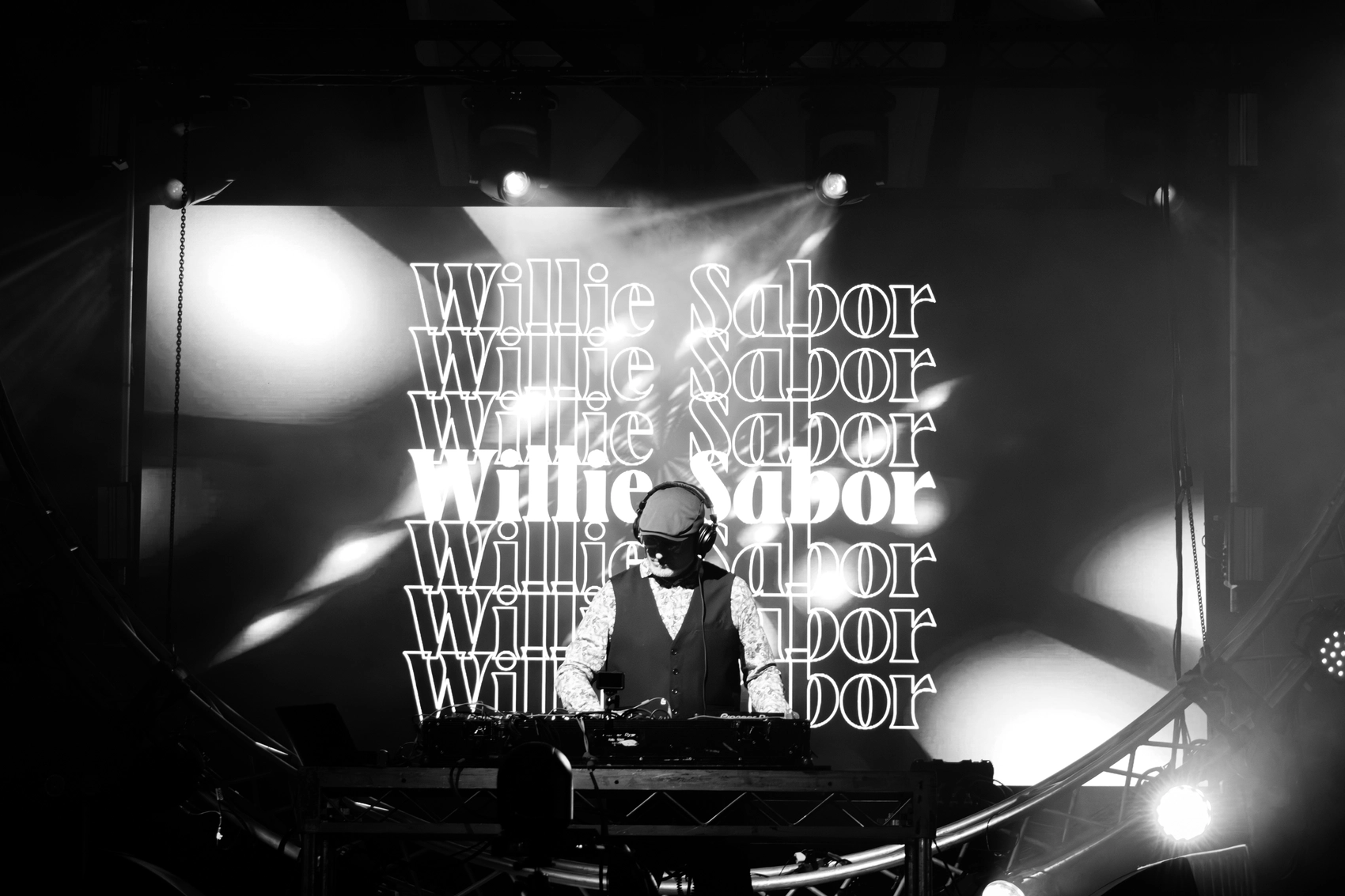Concert photography at Vivid Concert in Sydney 4