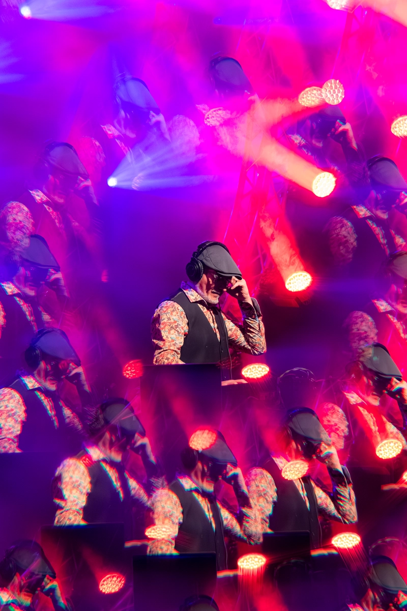 Concert photography at Vivid Concert in Sydney 7