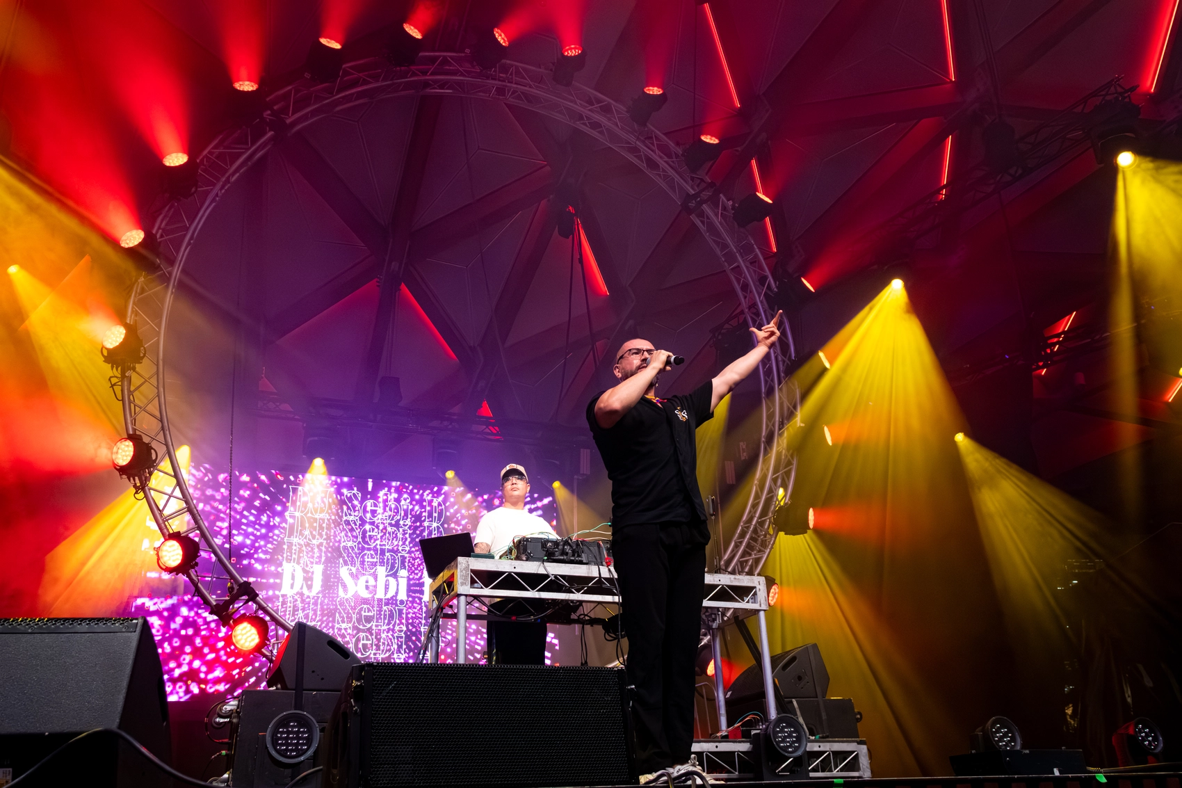 Concert photography at Vivid Concert in Sydney 14