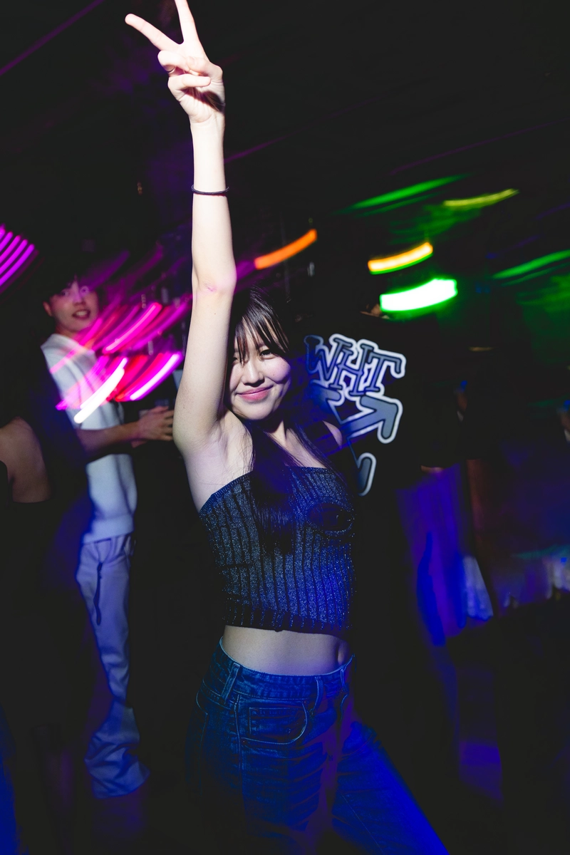 Night club photography at Korean Party in Sydney 11