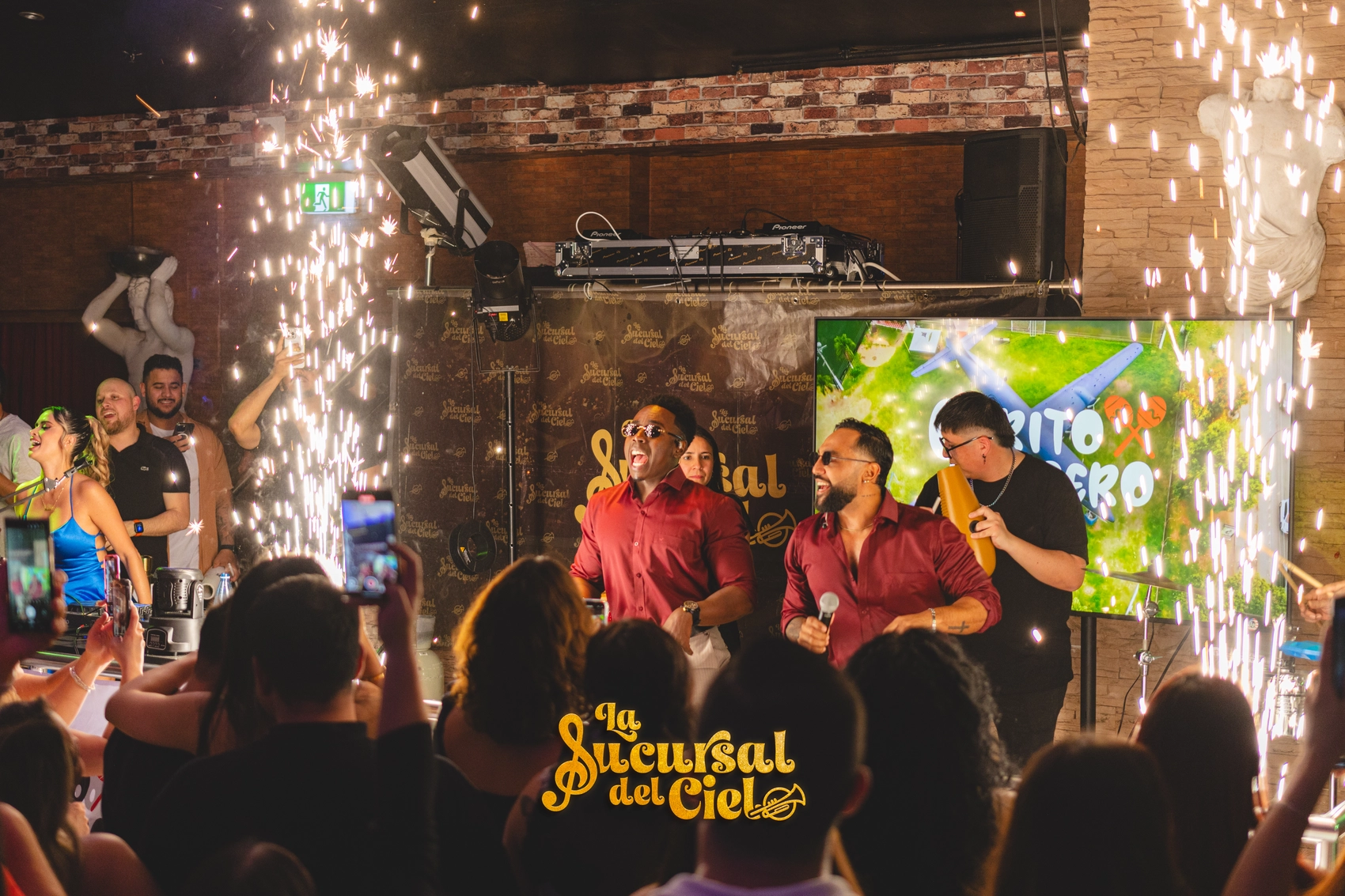 Night club photography at La Sucursal del Cielo in Sydney 23
