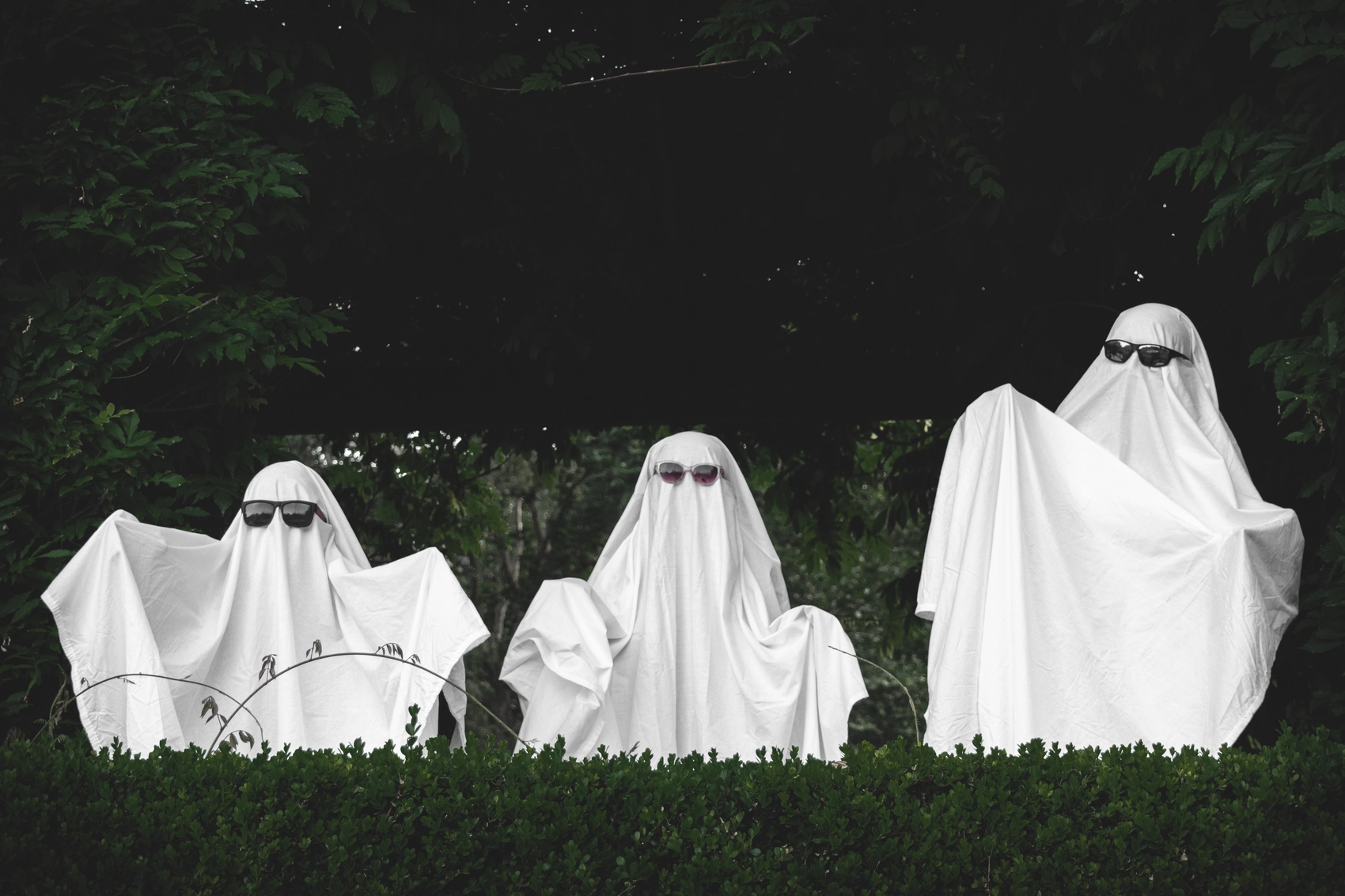 Ghosts themed portrait session in Sydney 5