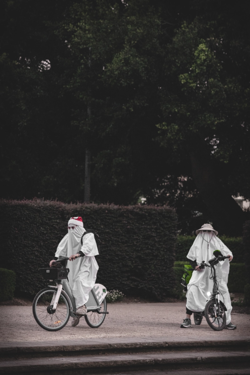 Ghosts themed portrait session in Sydney 7