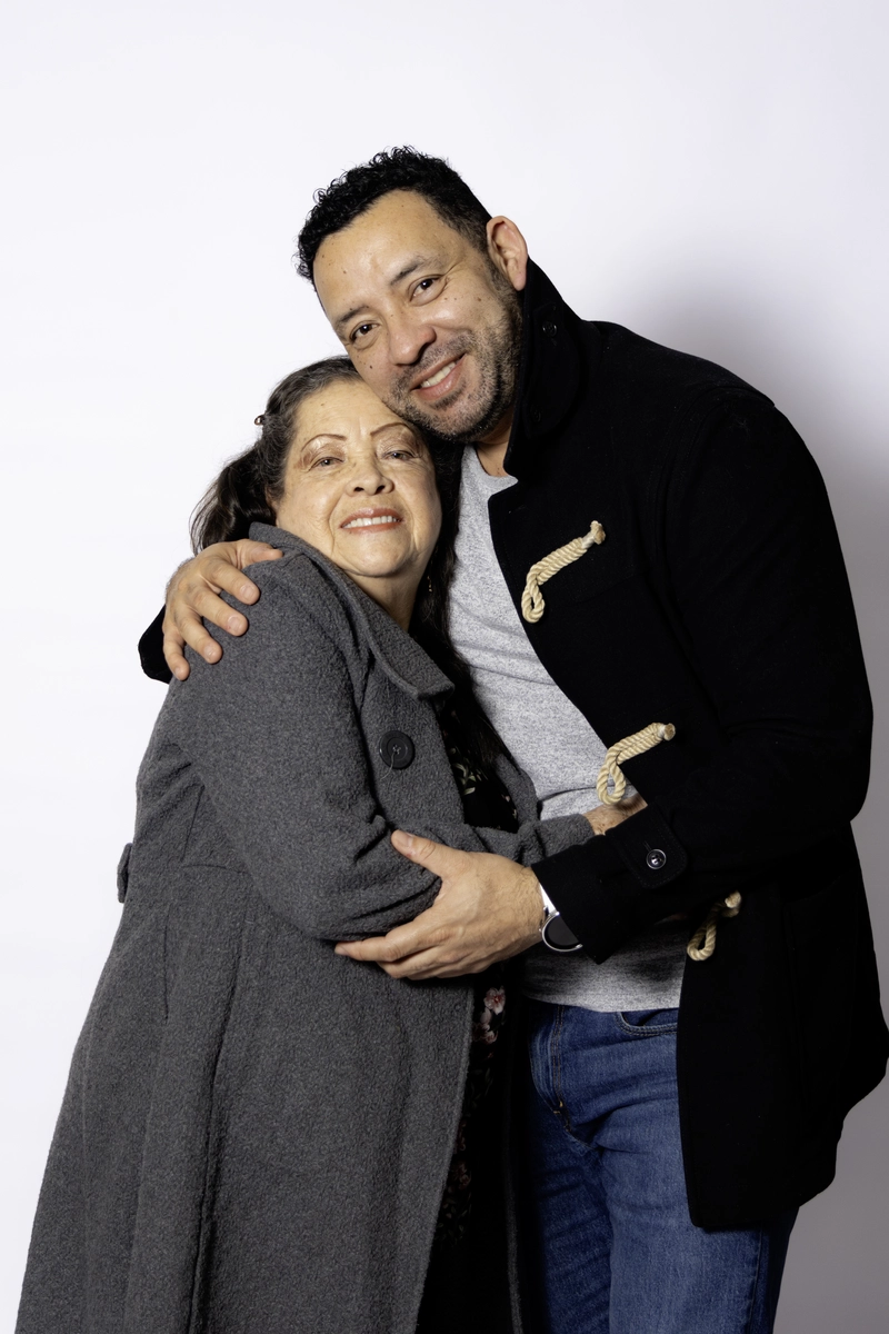 Portrait photoshoot for a mother in Sydney 8