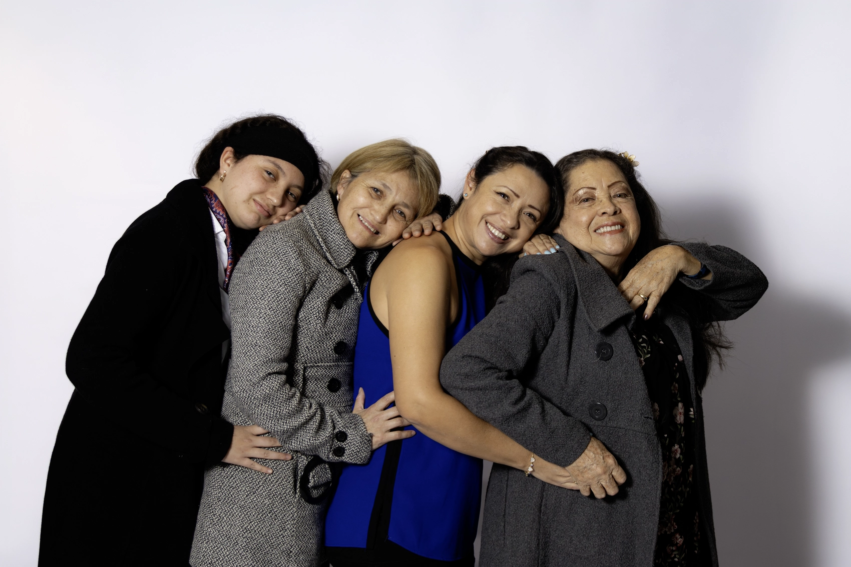 Portrait photoshoot for a mother in Sydney 13