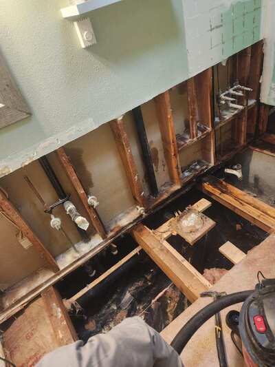 {{ custom_values.service_3 }} in {{custom_values.area_2})